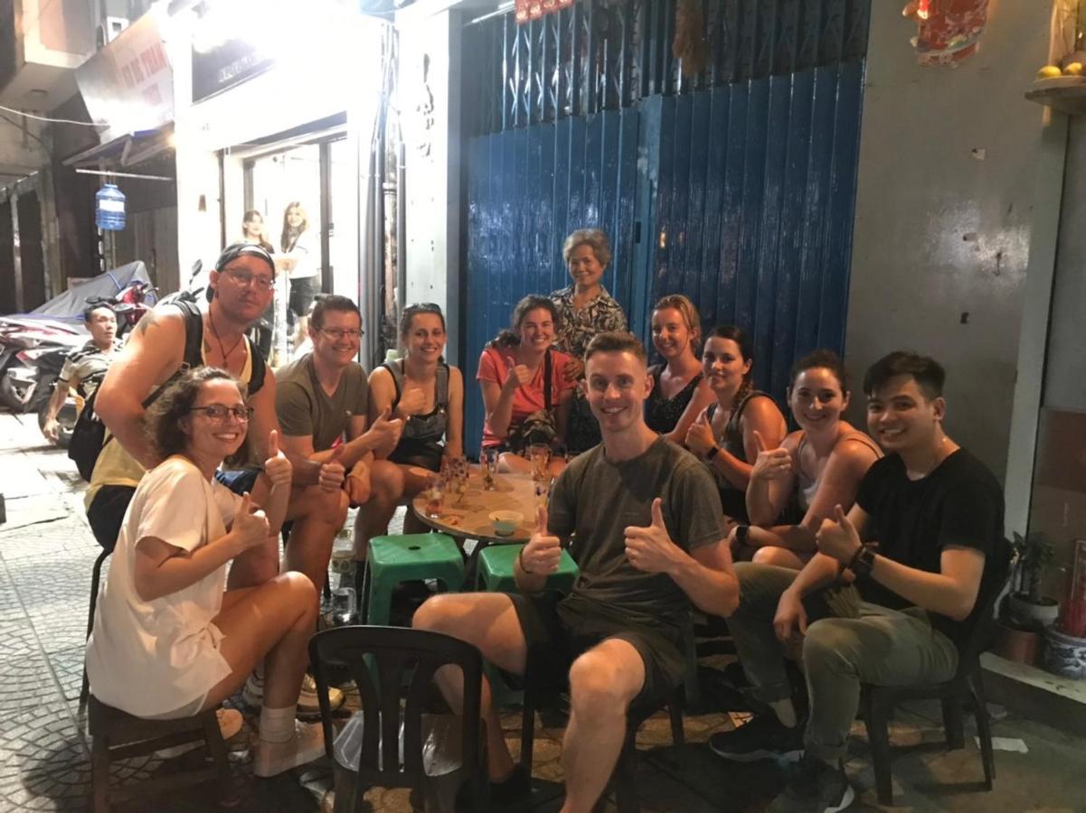 H Best Hostel Cafe Saigon Хошимін Екстер'єр фото